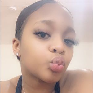 Meet your Posher, Brianna